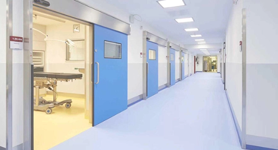 Porte coulissante pour salle blanche 